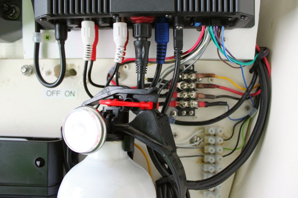 Lowrance Sonic Hub - The Hull Truth - Boating and Fishing Forum